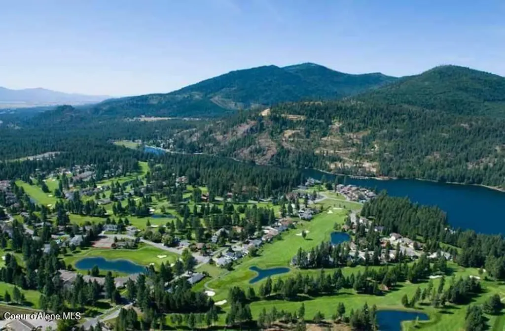 21709 N Viewpoint Drive Rathdrum ID 83858