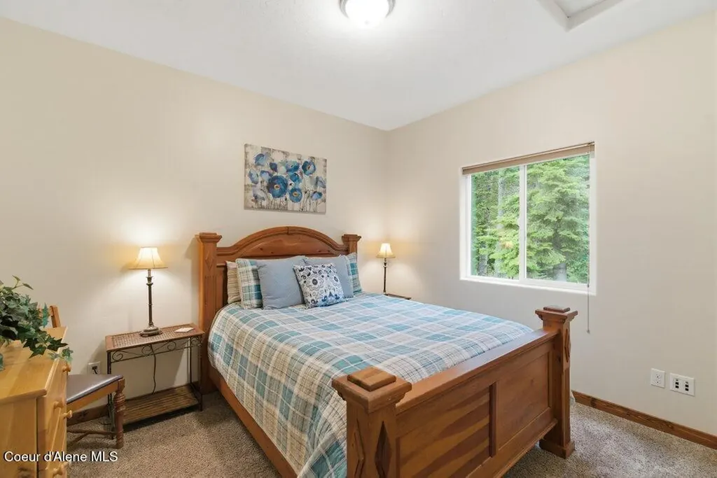 24414 N Wendler Loop Rathdrum ID 83858
