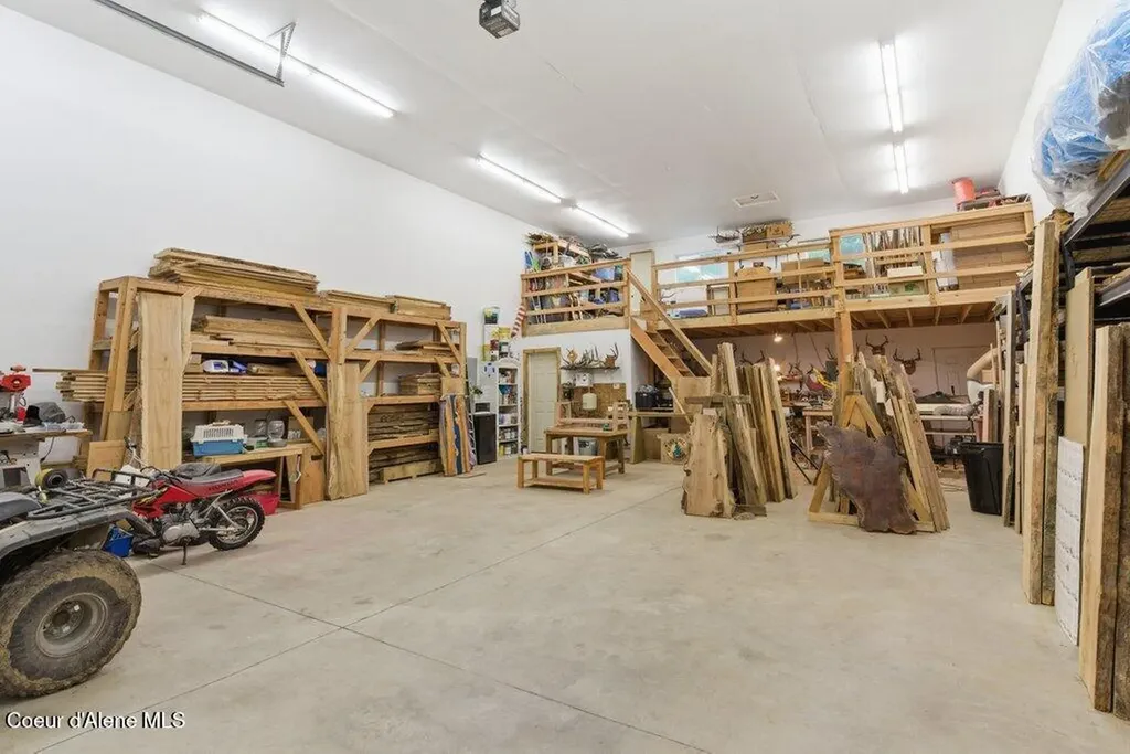 24414 N Wendler Loop Rathdrum ID 83858