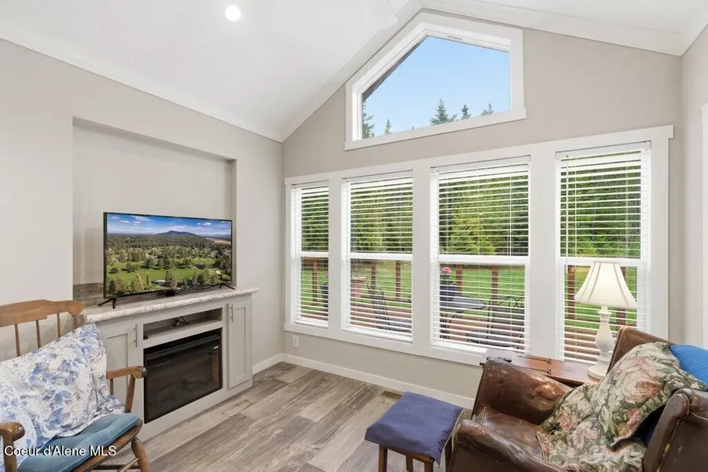 24414 N Wendler Loop Rathdrum ID 83858