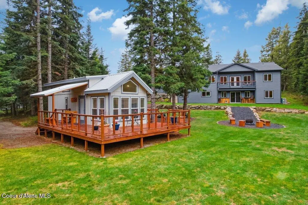 24414 N Wendler Loop Rathdrum ID 83858