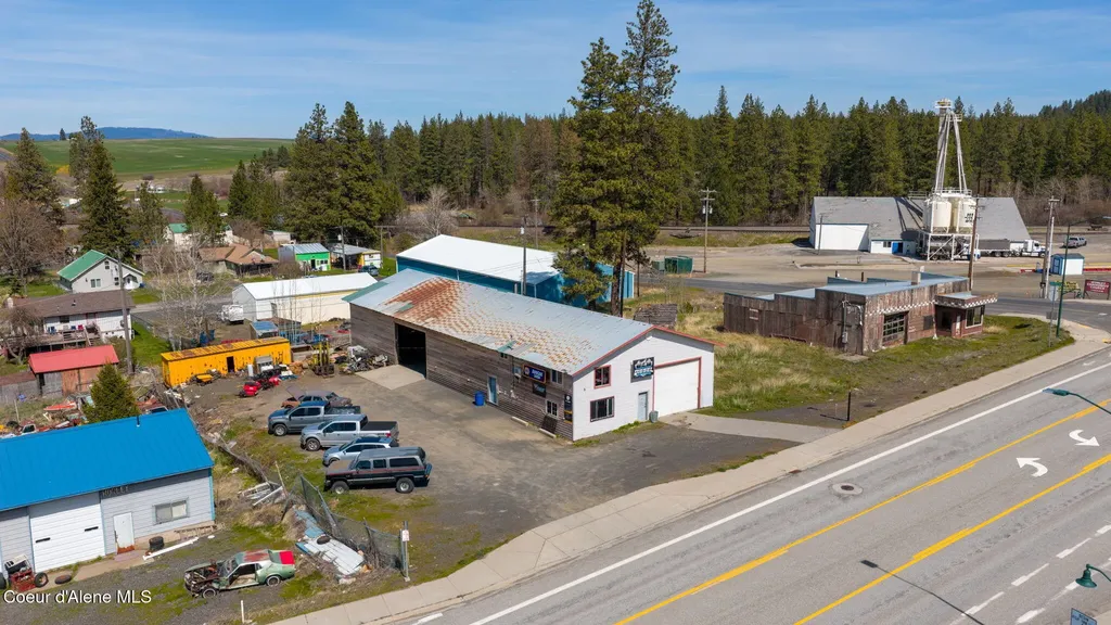9719 W F Street Worley ID 83876