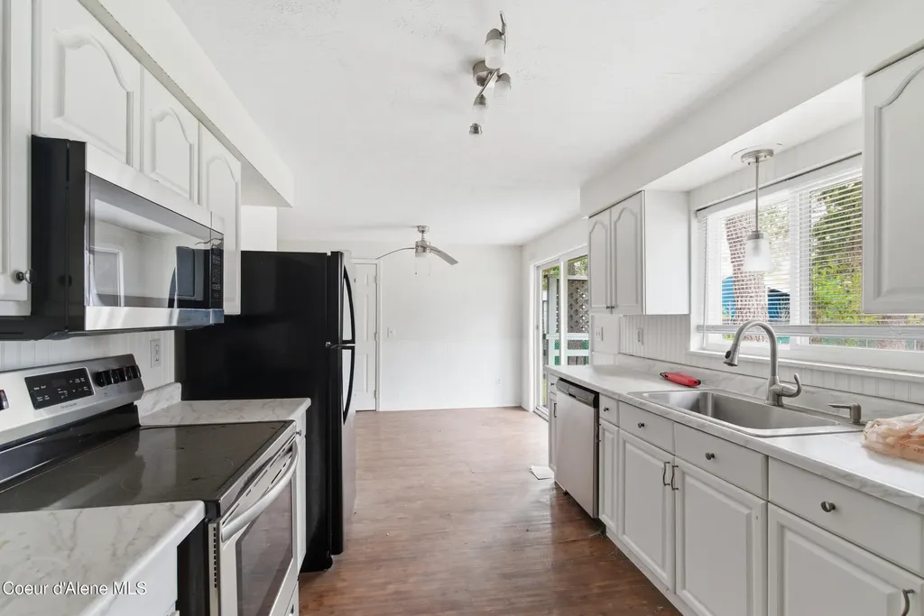 11865 N Forest Road Hayden ID 83835