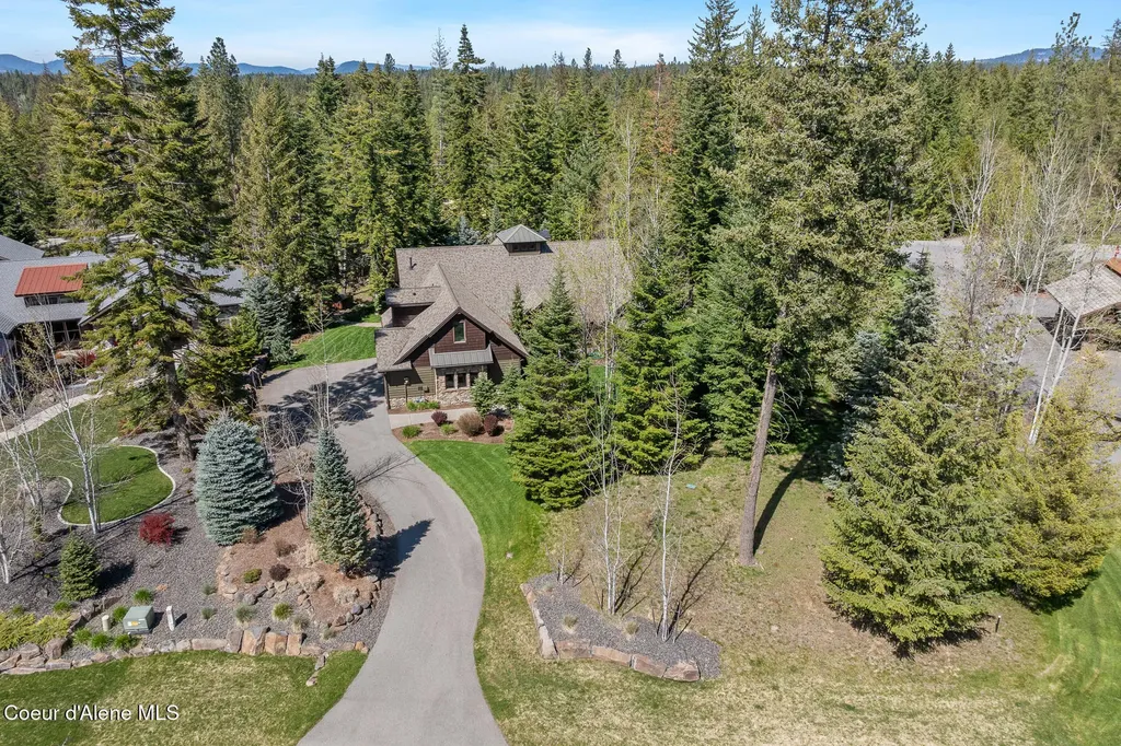 11205 N Arctic Falls Loop Hayden ID 83835