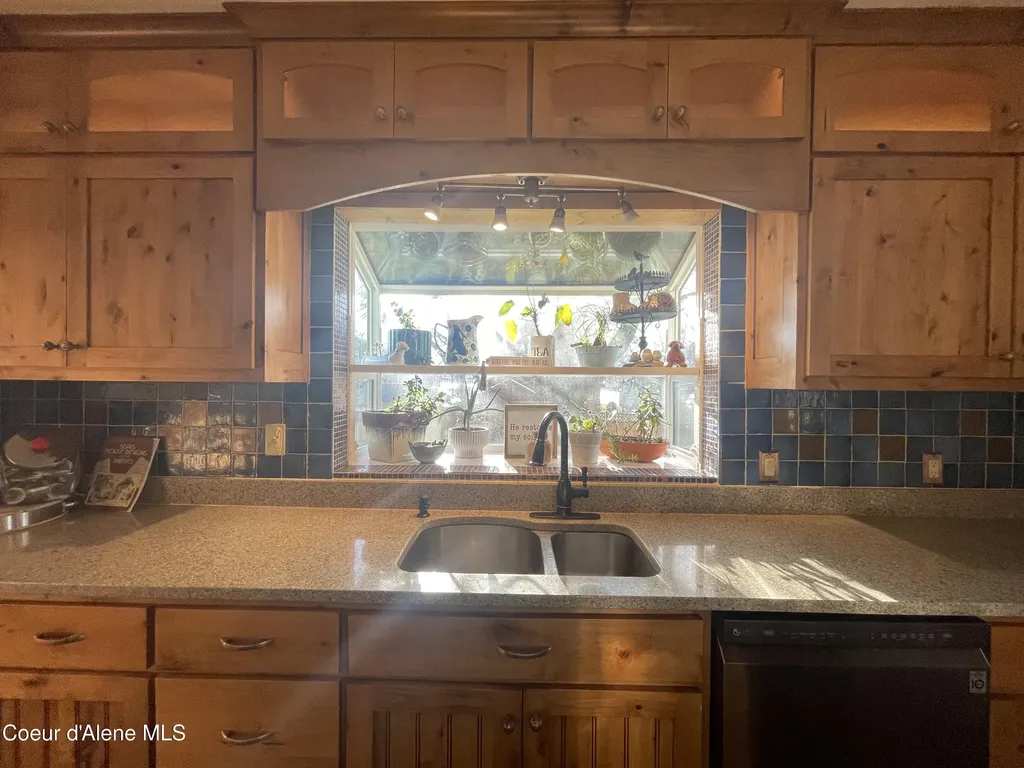 6645 Alderson Lane Bonners Ferry ID 83805