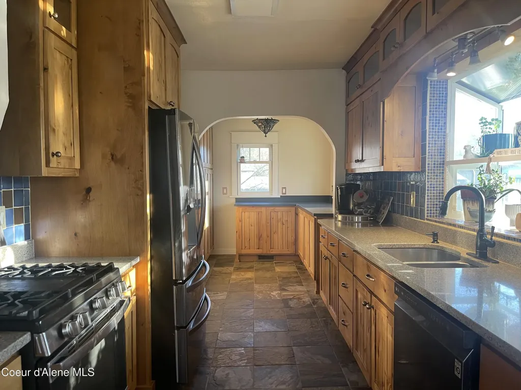 6645 Alderson Lane Bonners Ferry ID 83805
