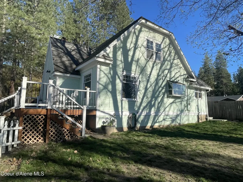 6645 Alderson Lane Bonners Ferry ID 83805