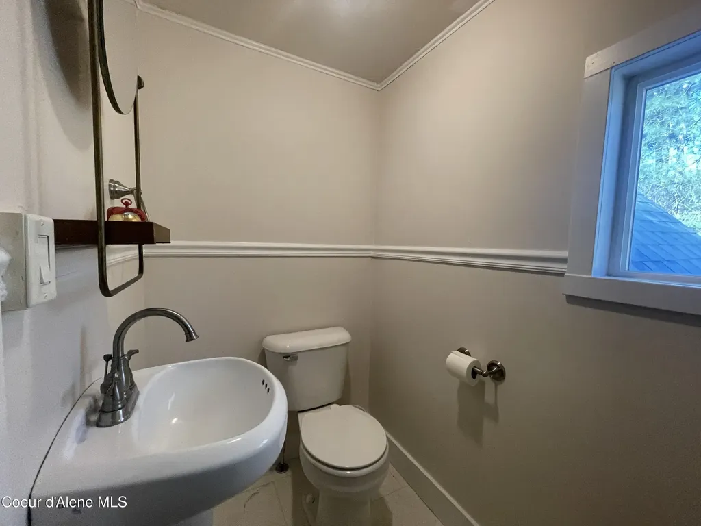 6645 Alderson Lane Bonners Ferry ID 83805