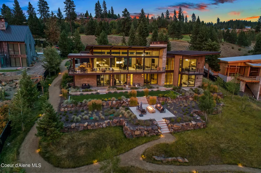 7329 S Buckrail Road Harrison ID 83833