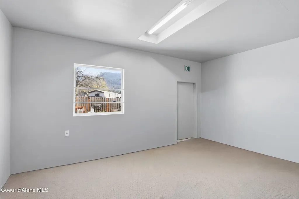 116 W 2nd Avenue Clark Fork ID 83811