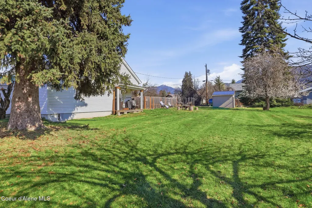 116 W 2nd Avenue Clark Fork ID 83811