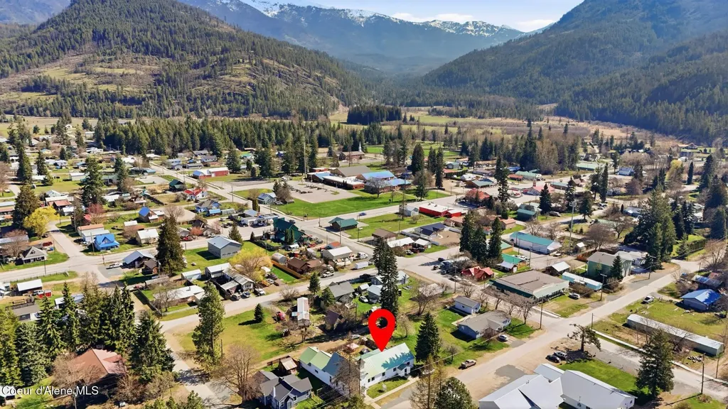 116 W 2nd Avenue Clark Fork ID 83811