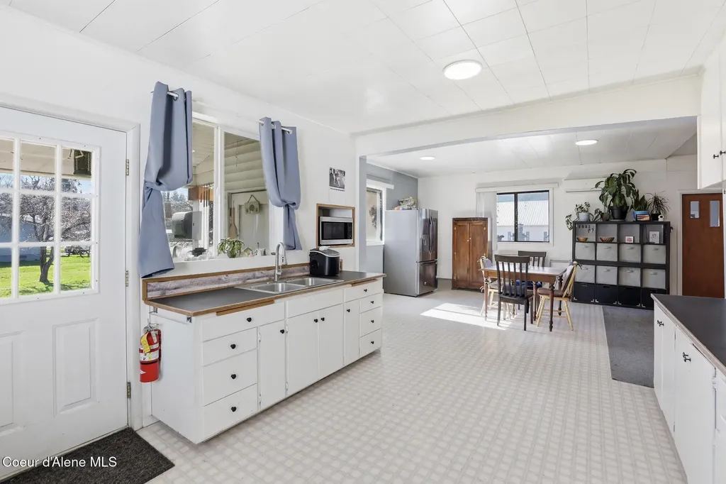 116 W 2nd Avenue Clark Fork ID 83811