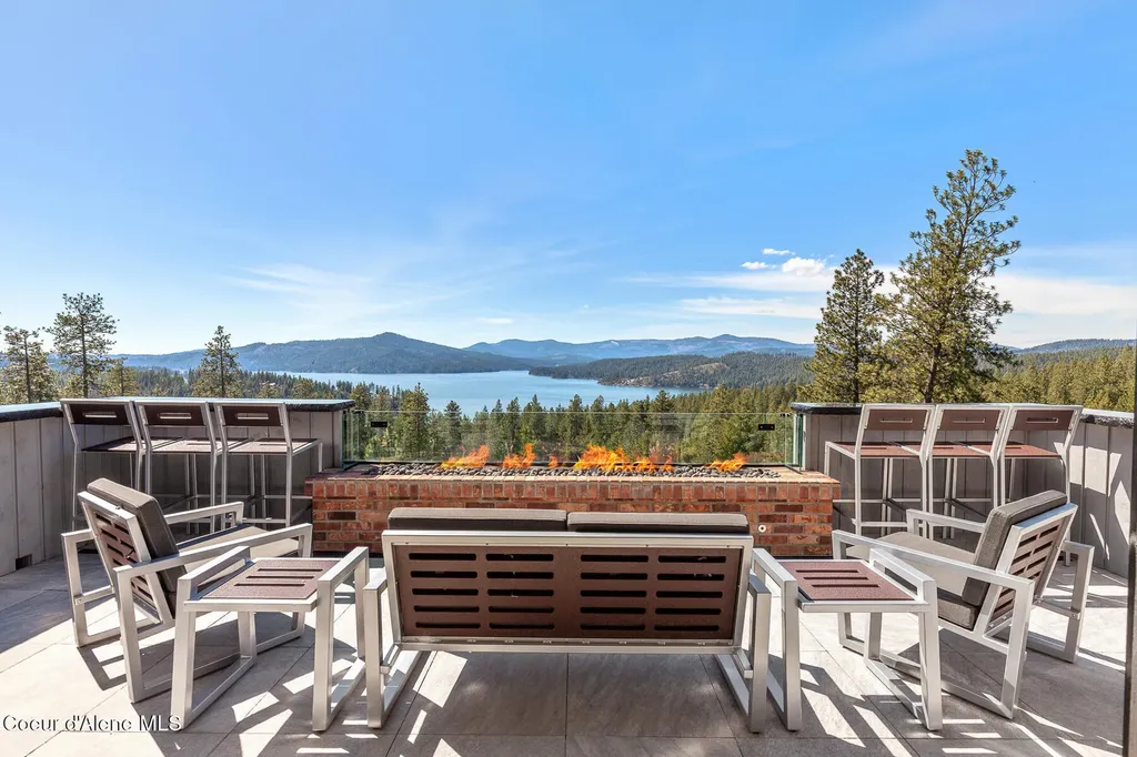 6007 S Grainger Court Harrison ID 83833