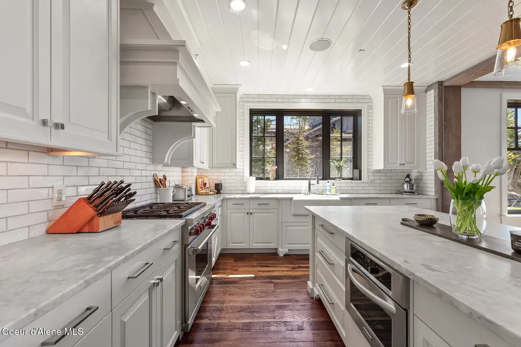 6007 S Grainger Court Harrison ID 83833