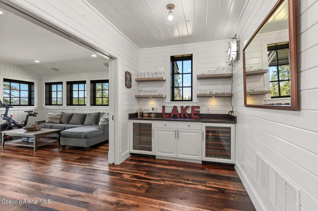 6007 S Grainger Court Harrison ID 83833