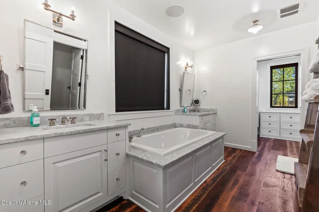 6007 S Grainger Court Harrison ID 83833