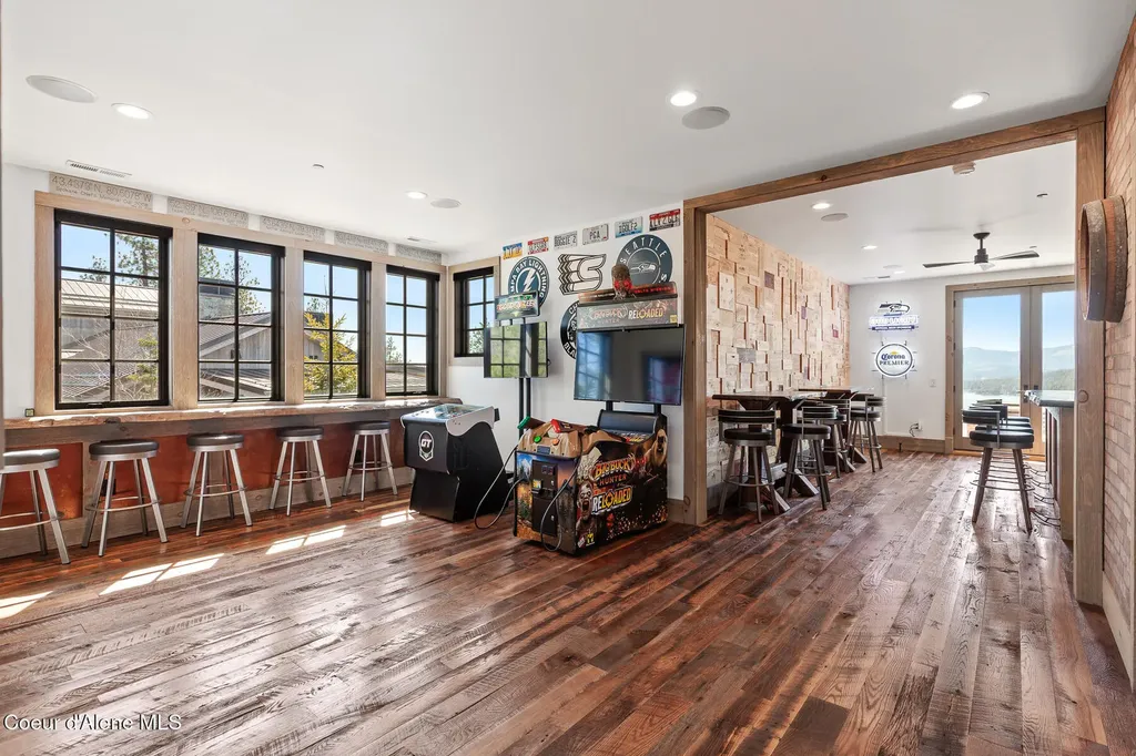 6007 S Grainger Court Harrison ID 83833