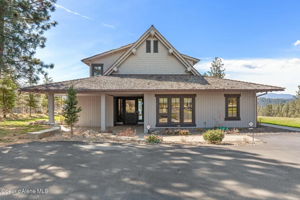 6007 S Grainger Court Harrison ID 83833