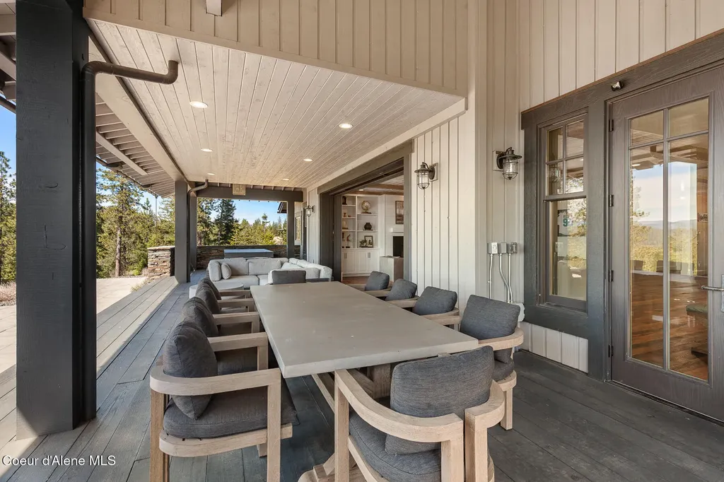 6007 S Grainger Court Harrison ID 83833