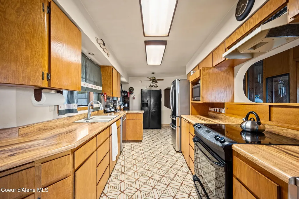 11470 N Church Road Rathdrum ID 83858