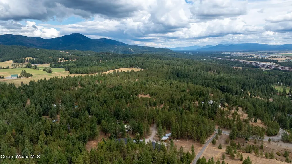 11470 N Church Road Rathdrum ID 83858