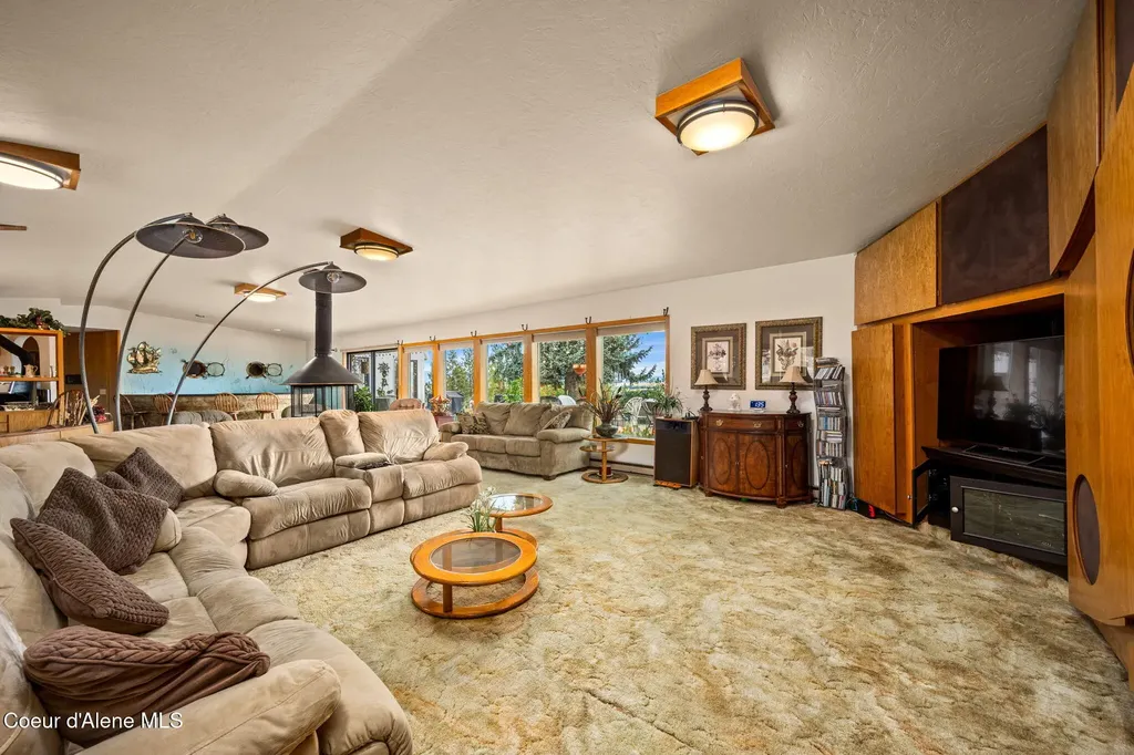 11470 N Church Road Rathdrum ID 83858