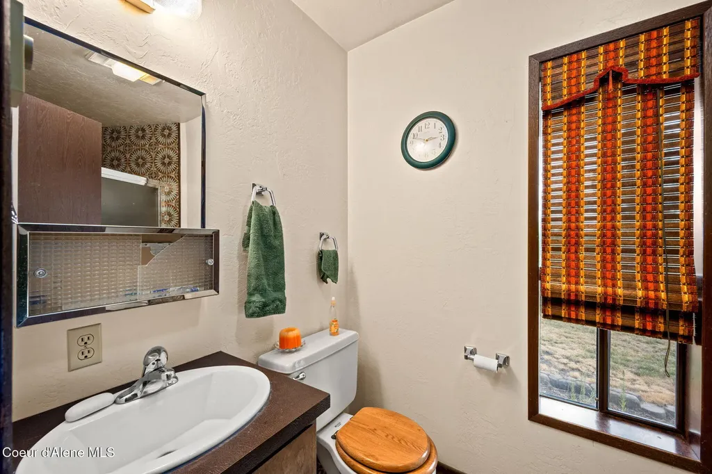 11470 N Church Road Rathdrum ID 83858
