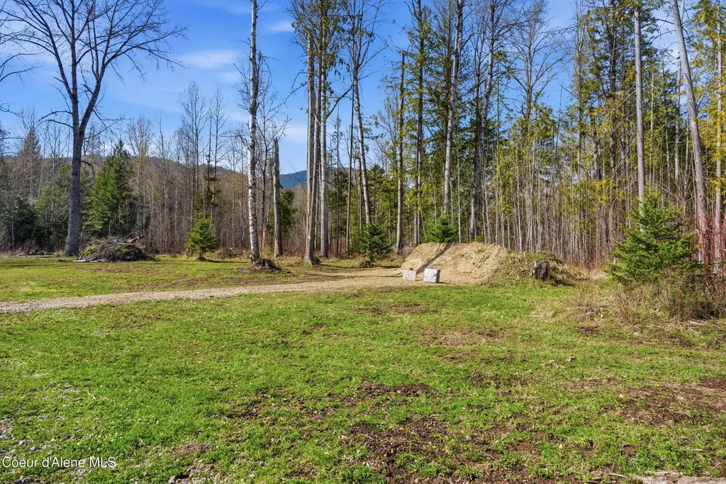 488988 U.s. 95 Sandpoint ID 83864