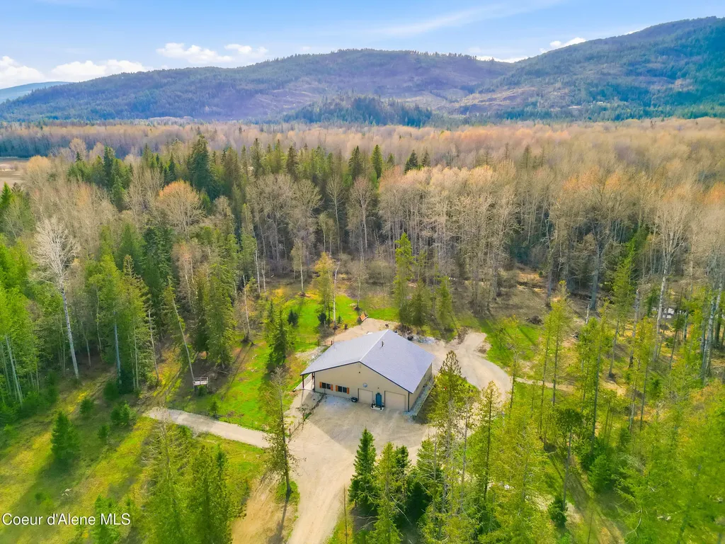 488988 U.s. 95 Sandpoint ID 83864