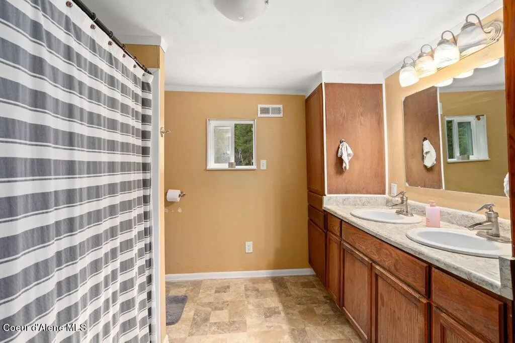 26749 N Rourke Road Spirit Lake ID 83869