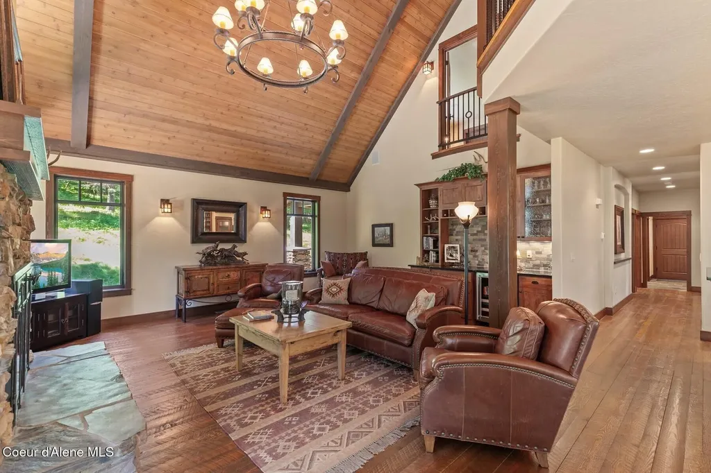 4456 E Eagles Mere Road Harrison ID 83833