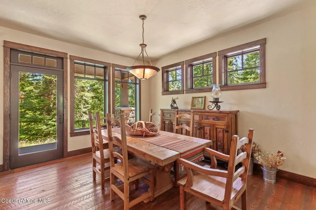 4456 E Eagles Mere Road Harrison ID 83833