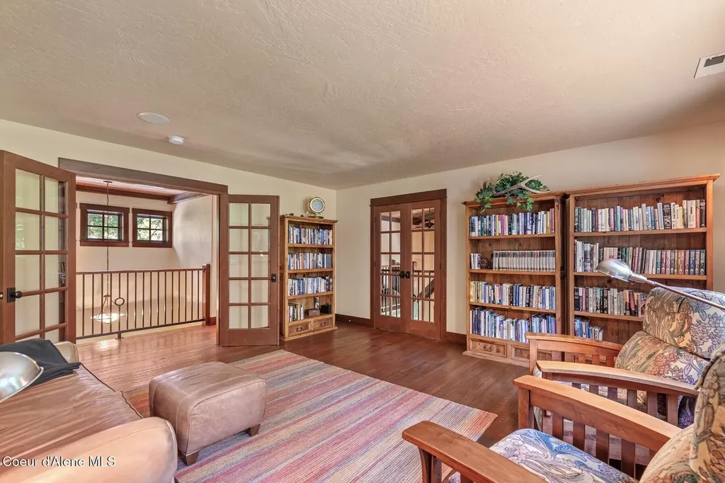 4456 E Eagles Mere Road Harrison ID 83833