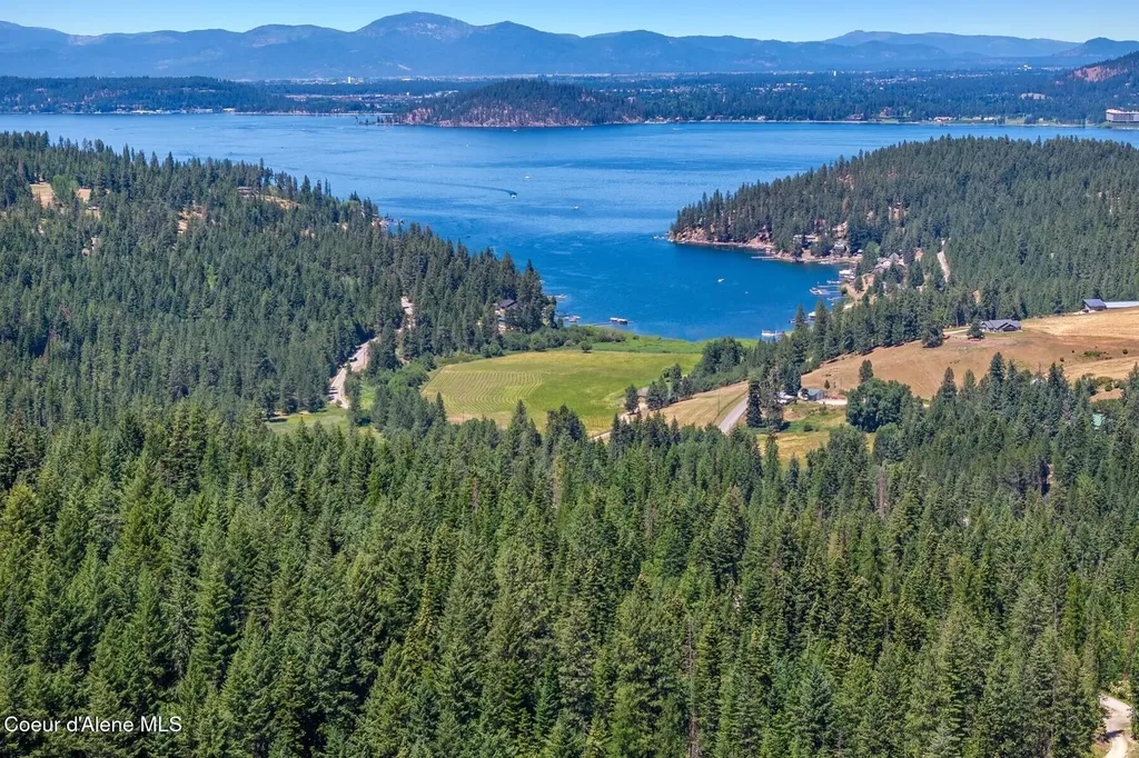 4456 E Eagles Mere Road Harrison ID 83833