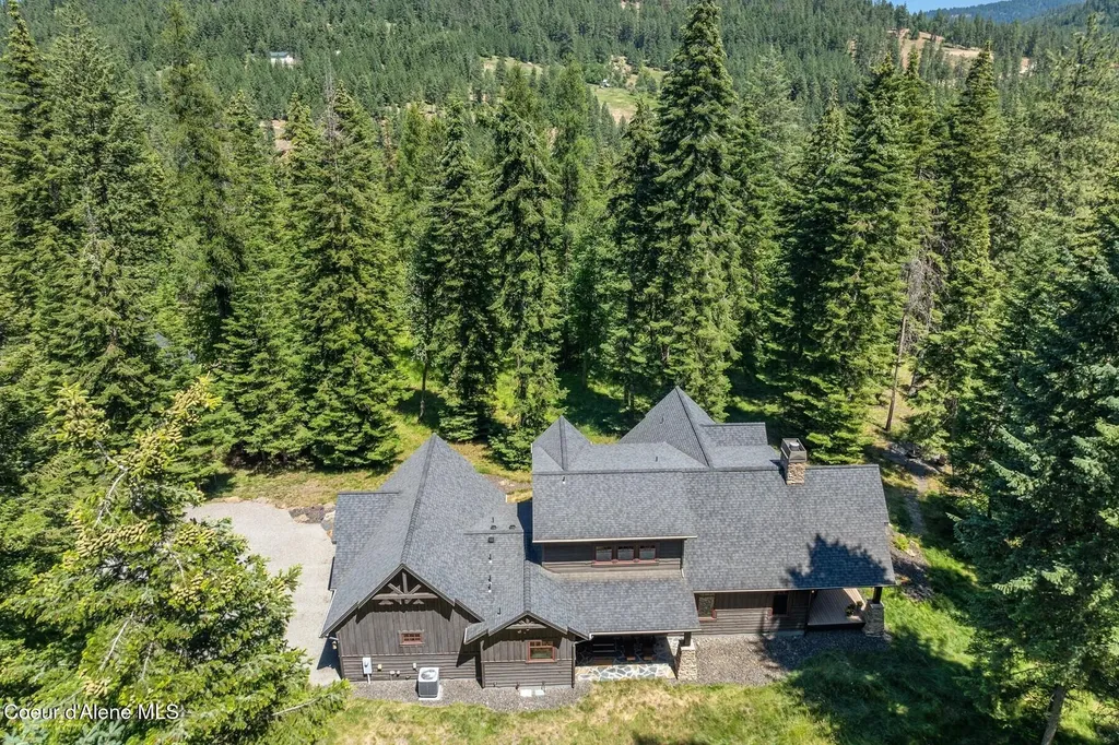 4456 E Eagles Mere Road Harrison ID 83833