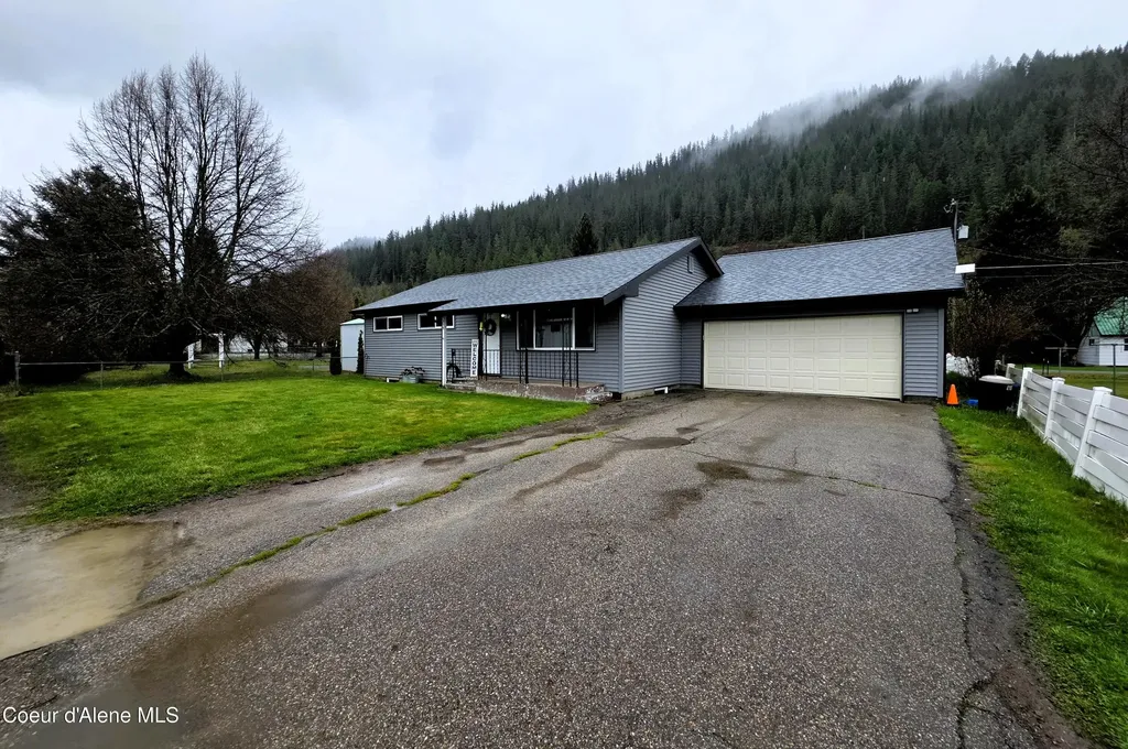 315 E Oak Avenue Osburn ID 83849