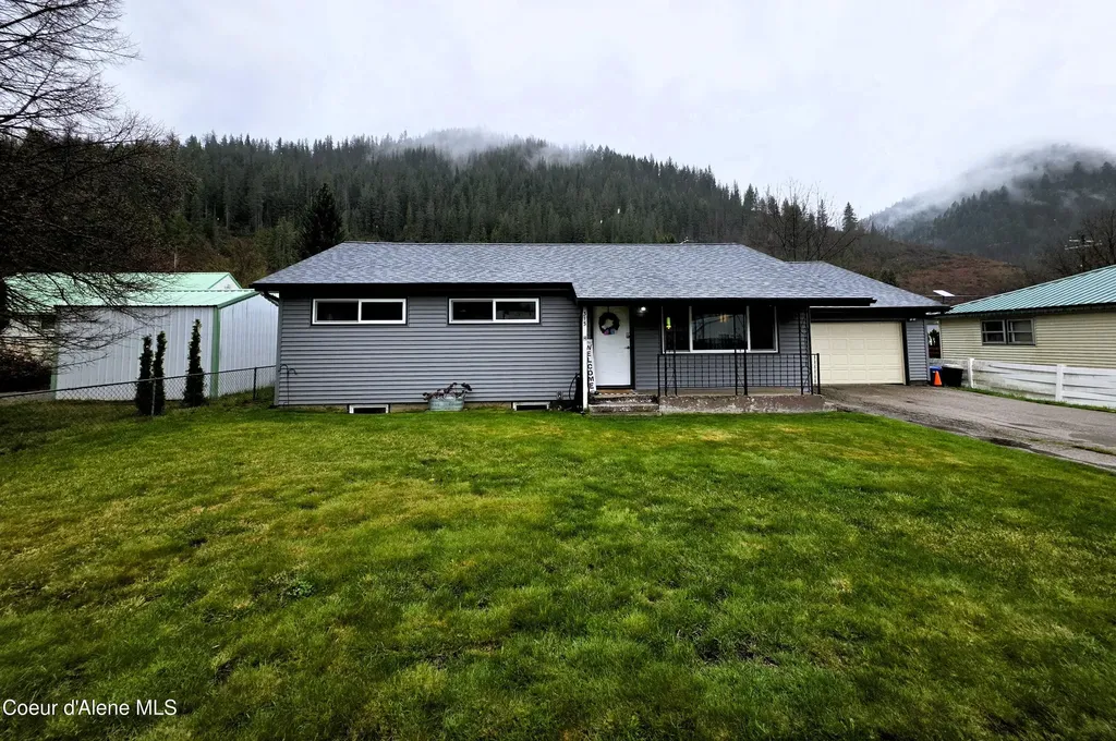 315 E Oak Avenue Osburn ID 83849