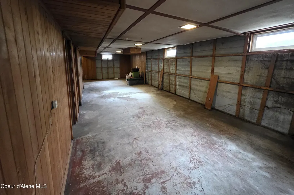 315 E Oak Avenue Osburn ID 83849