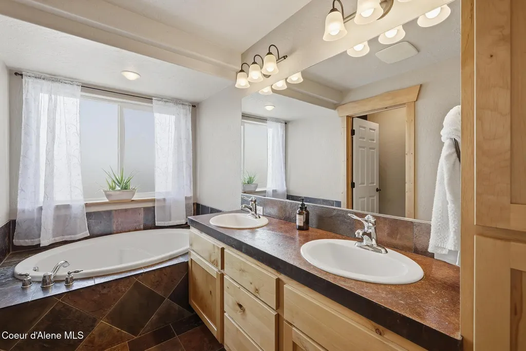 2657 W Iago Street Post Falls ID 83854