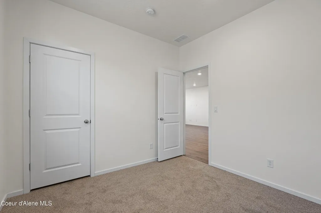 5290 E Antares Lane Post Falls ID 83854