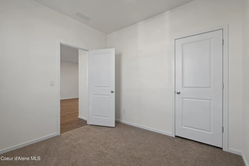 5290 E Antares Lane Post Falls ID 83854