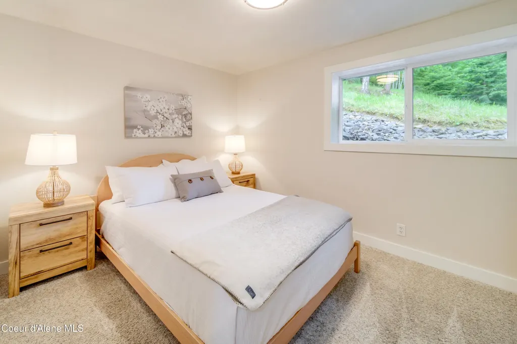 2824 E Upper Hayden Lake Road Hayden ID 83835