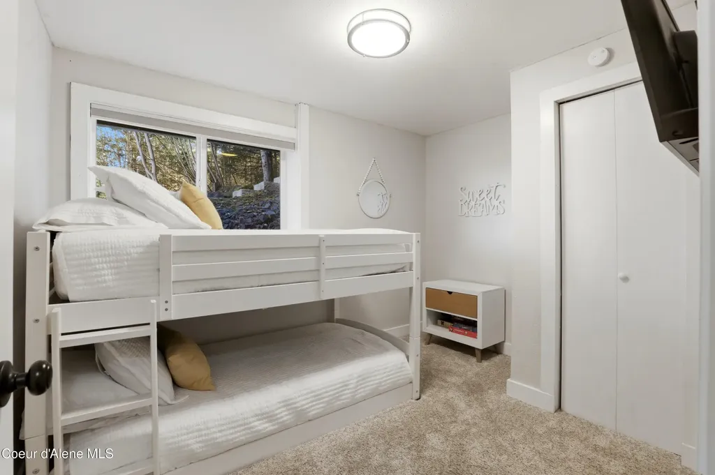 2824 E Upper Hayden Lake Road Hayden ID 83835
