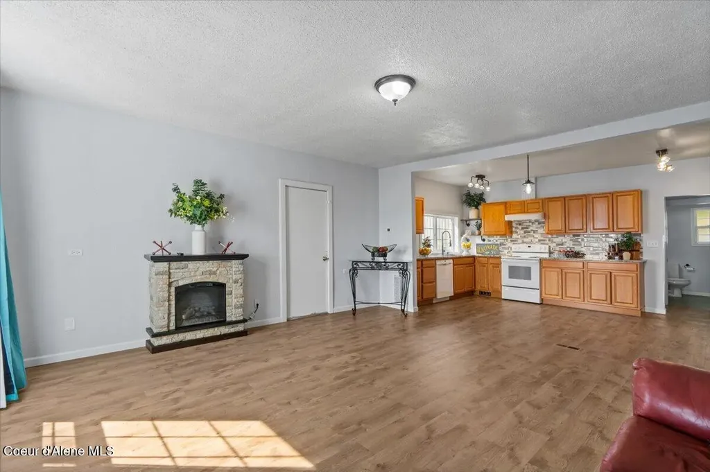 3721 N Chase Road Post Falls ID 83854