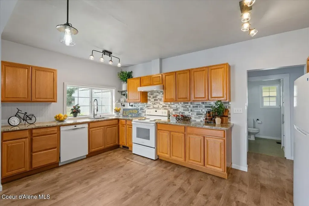 3721 N Chase Road Post Falls ID 83854