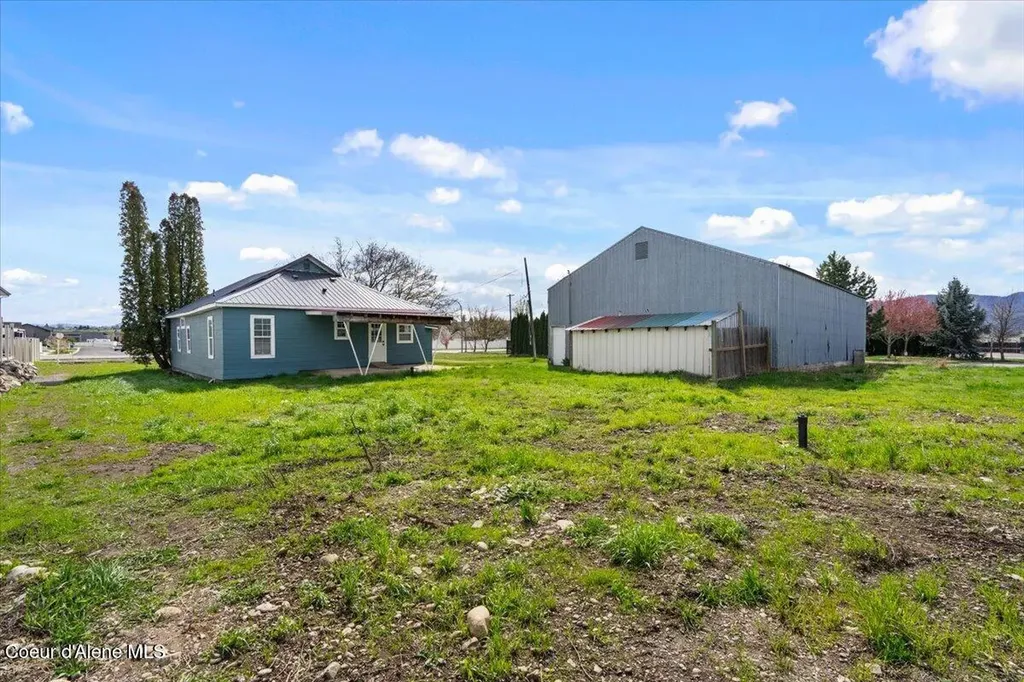 3721 N Chase Road Post Falls ID 83854
