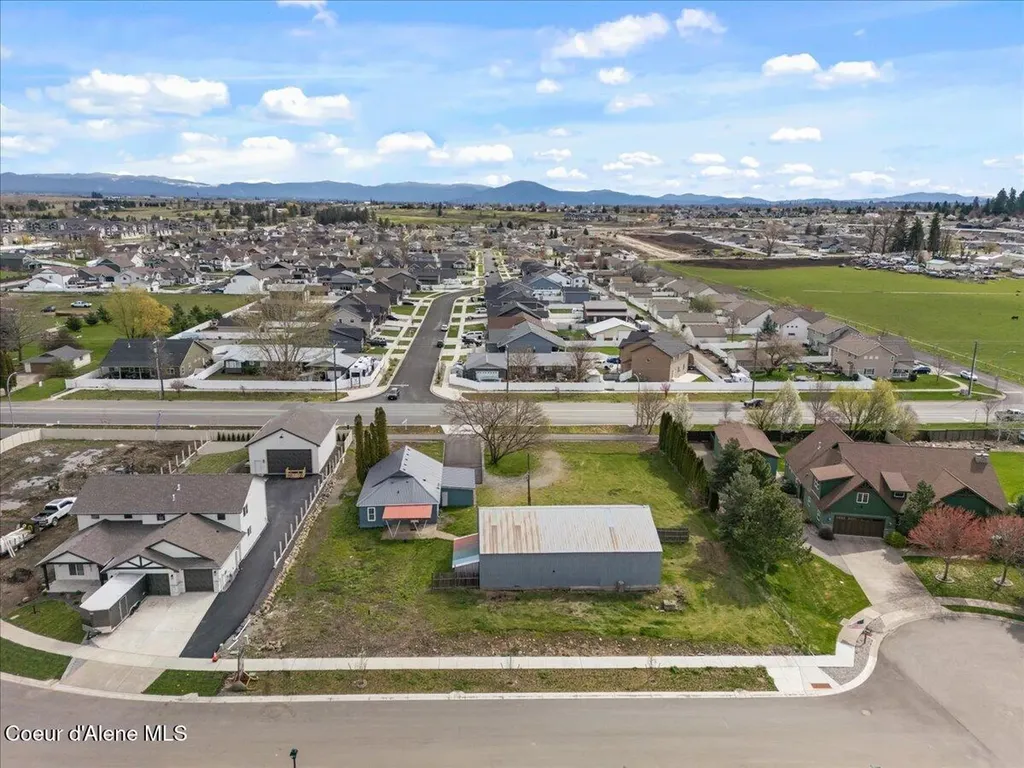 3721 N Chase Road Post Falls ID 83854