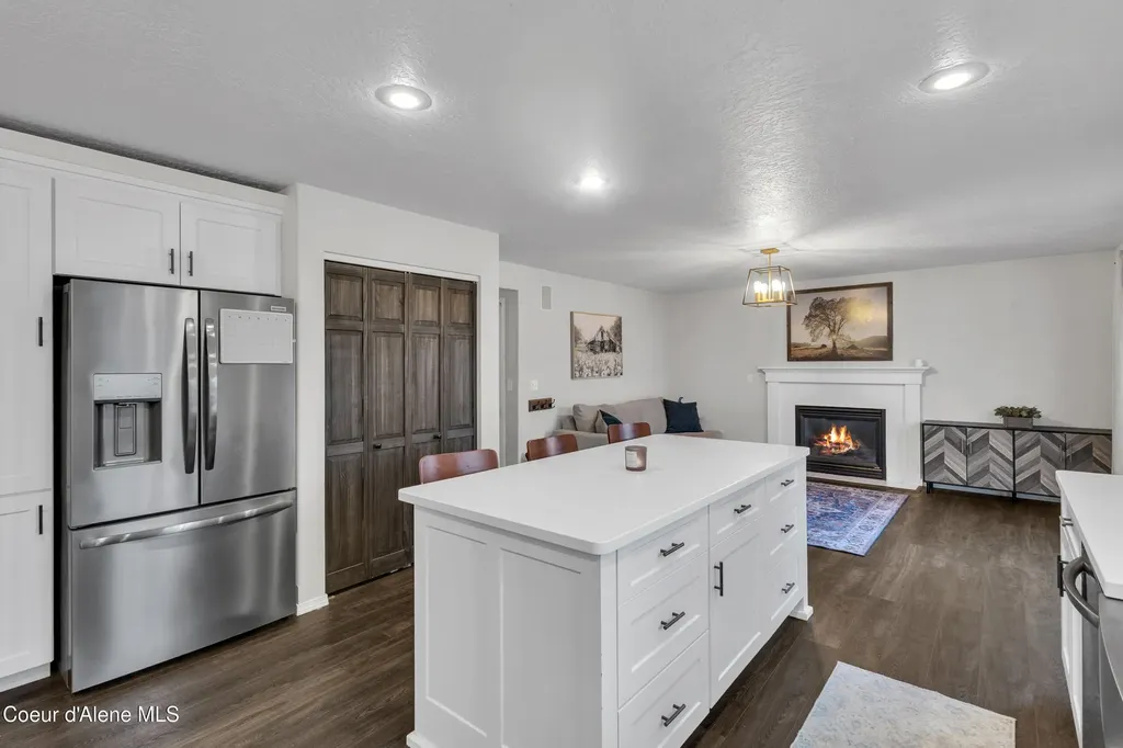 1055 E Warm Springs Avenue Post Falls ID 83854