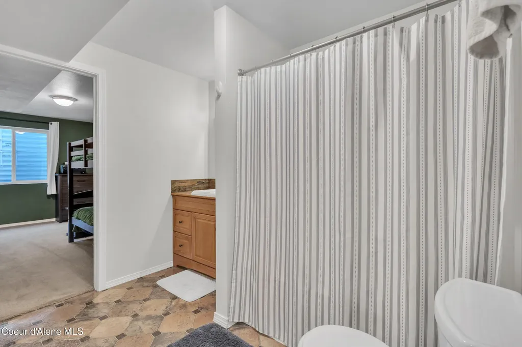 1055 E Warm Springs Avenue Post Falls ID 83854